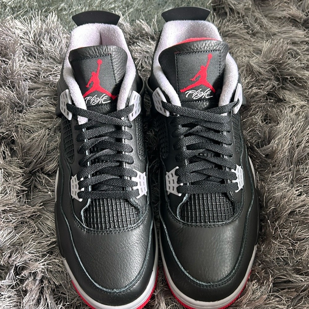 Air Jordan 4 Retro Bred Reimagined 2024. Size 11. Damaged box. BRAND NEW.